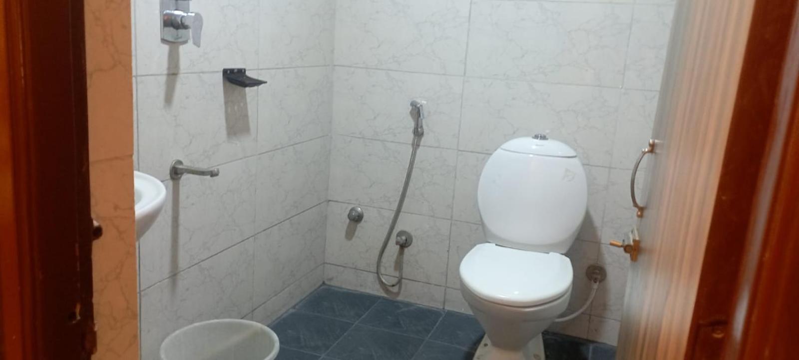 Hotel Raj Meridian, Tambaram Chennai Exterior photo